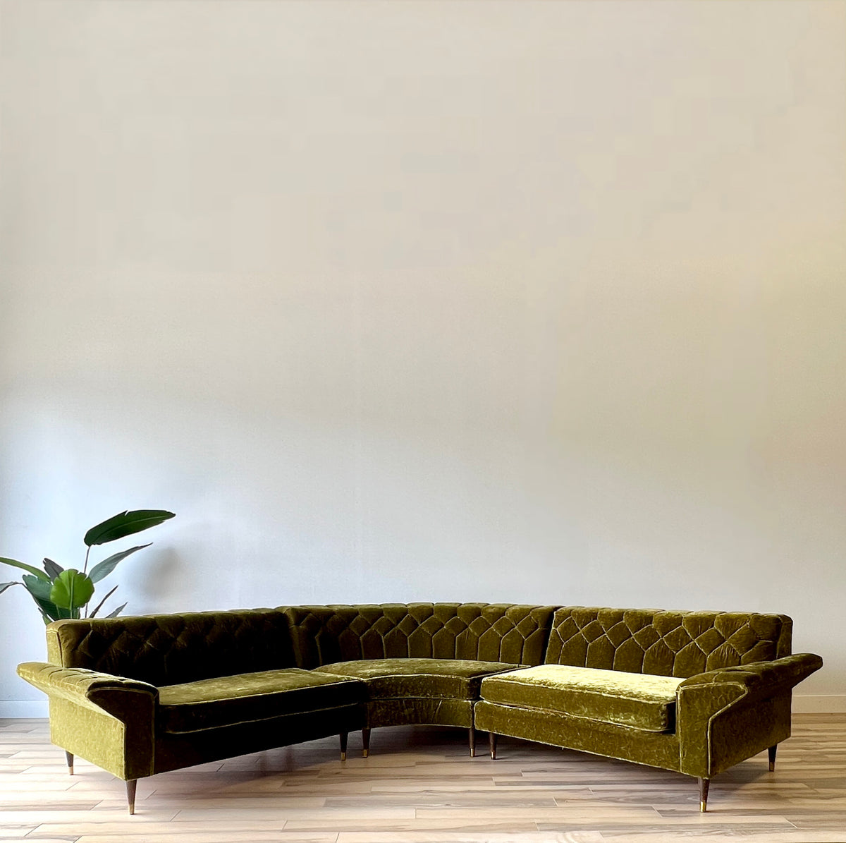 Vintage style sectional sofa sales