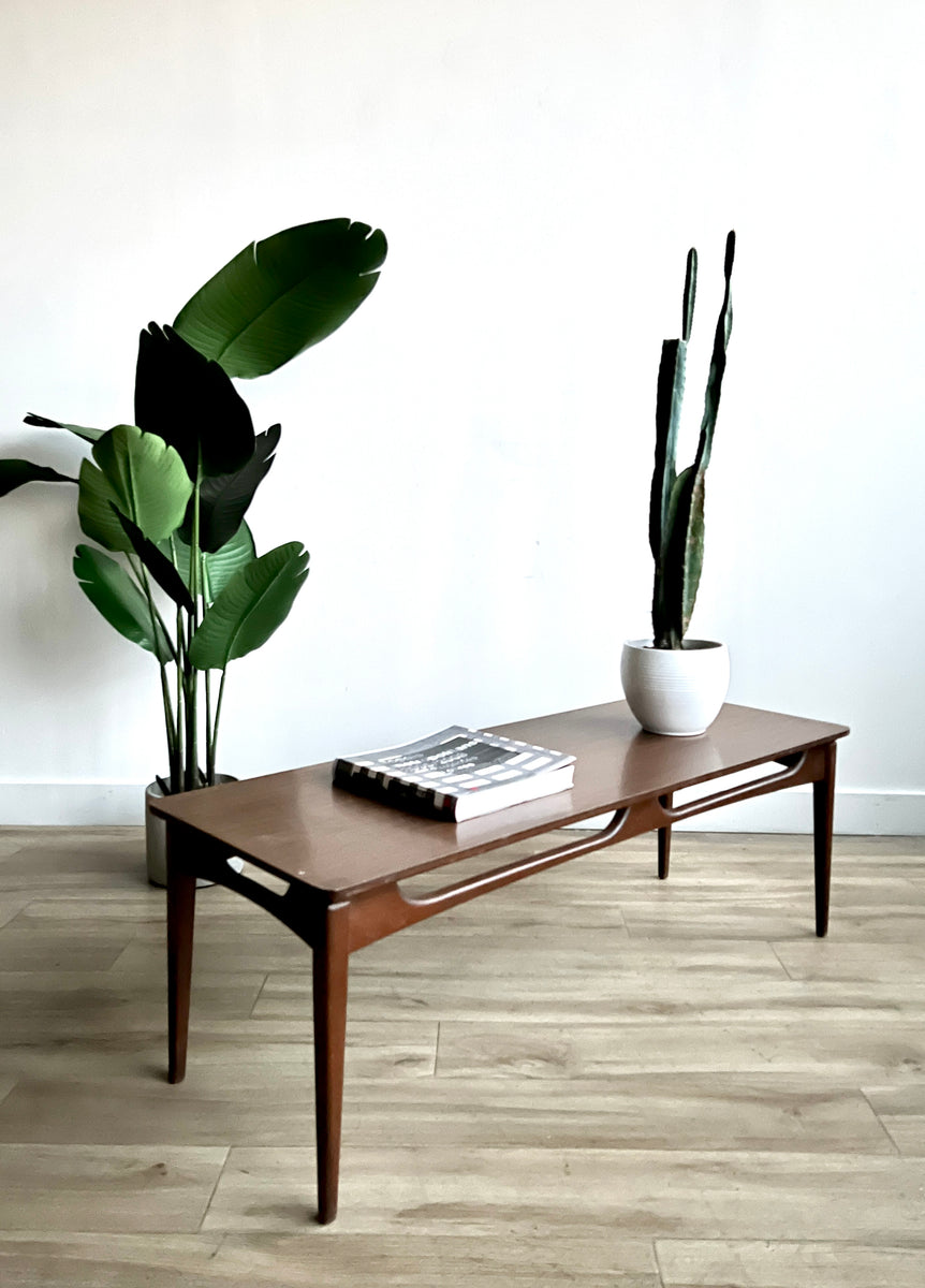 Vintage Mid Century Coffee Table – Home and Closet Vintage