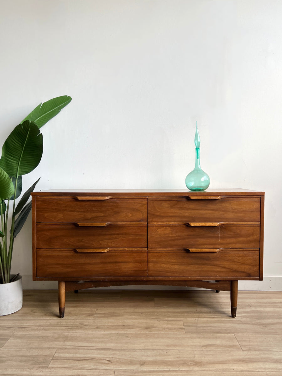 Vintage Mid Century Six Drawer Dresser – Home and Closet Vintage