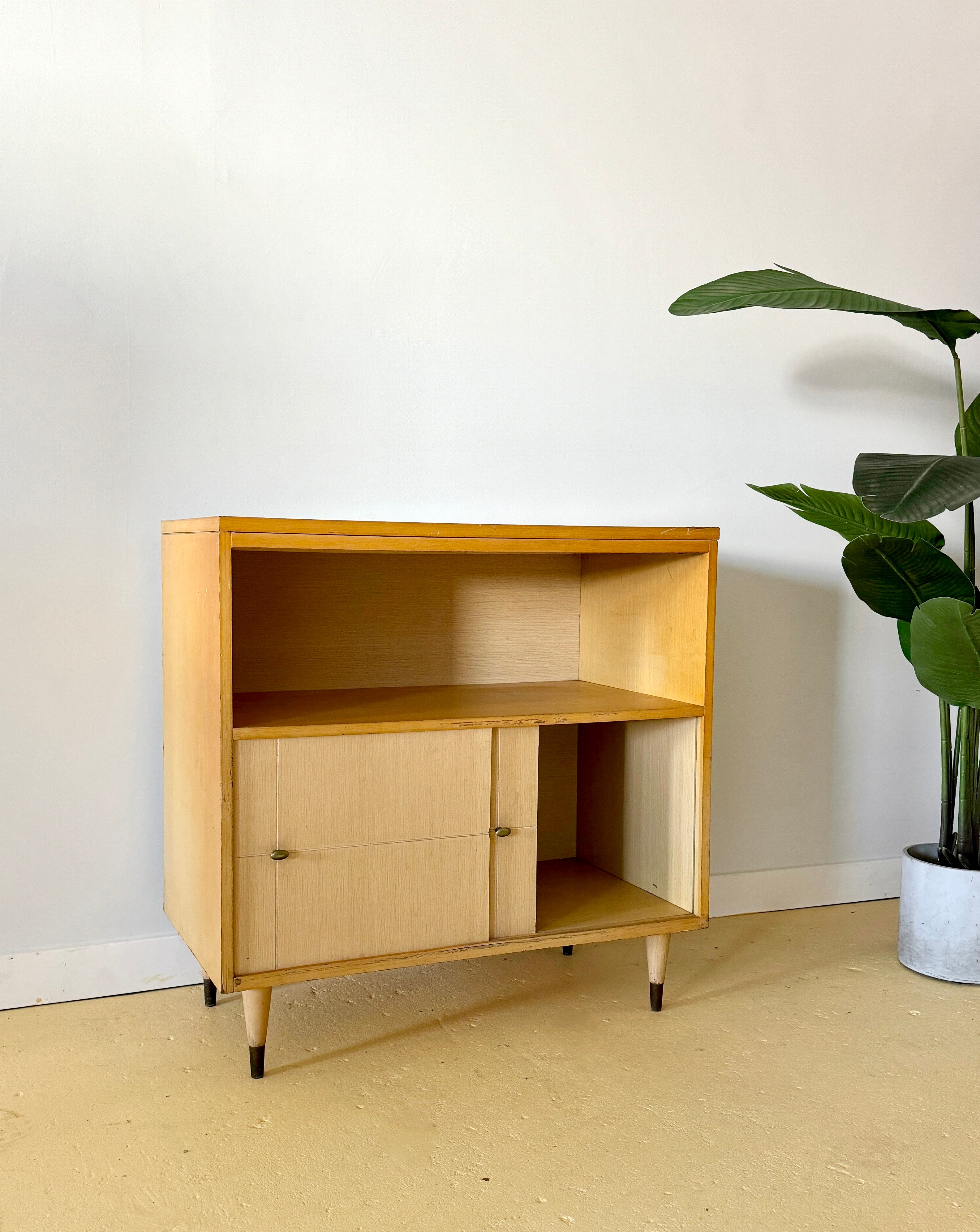 Vintage Mid Century Record Cabinet / Bar