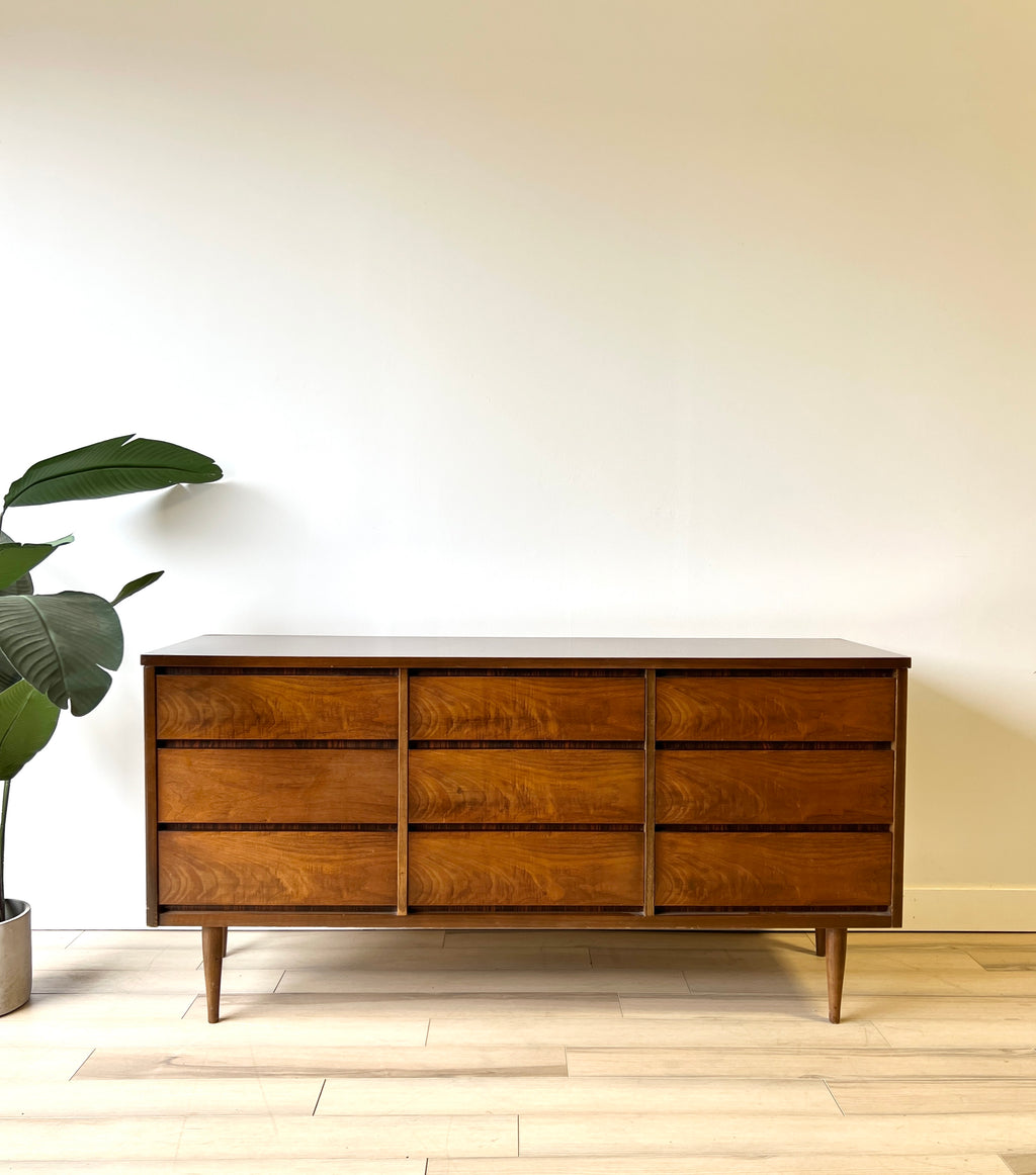 Vintage Mid Century Nine Drawer Dresser