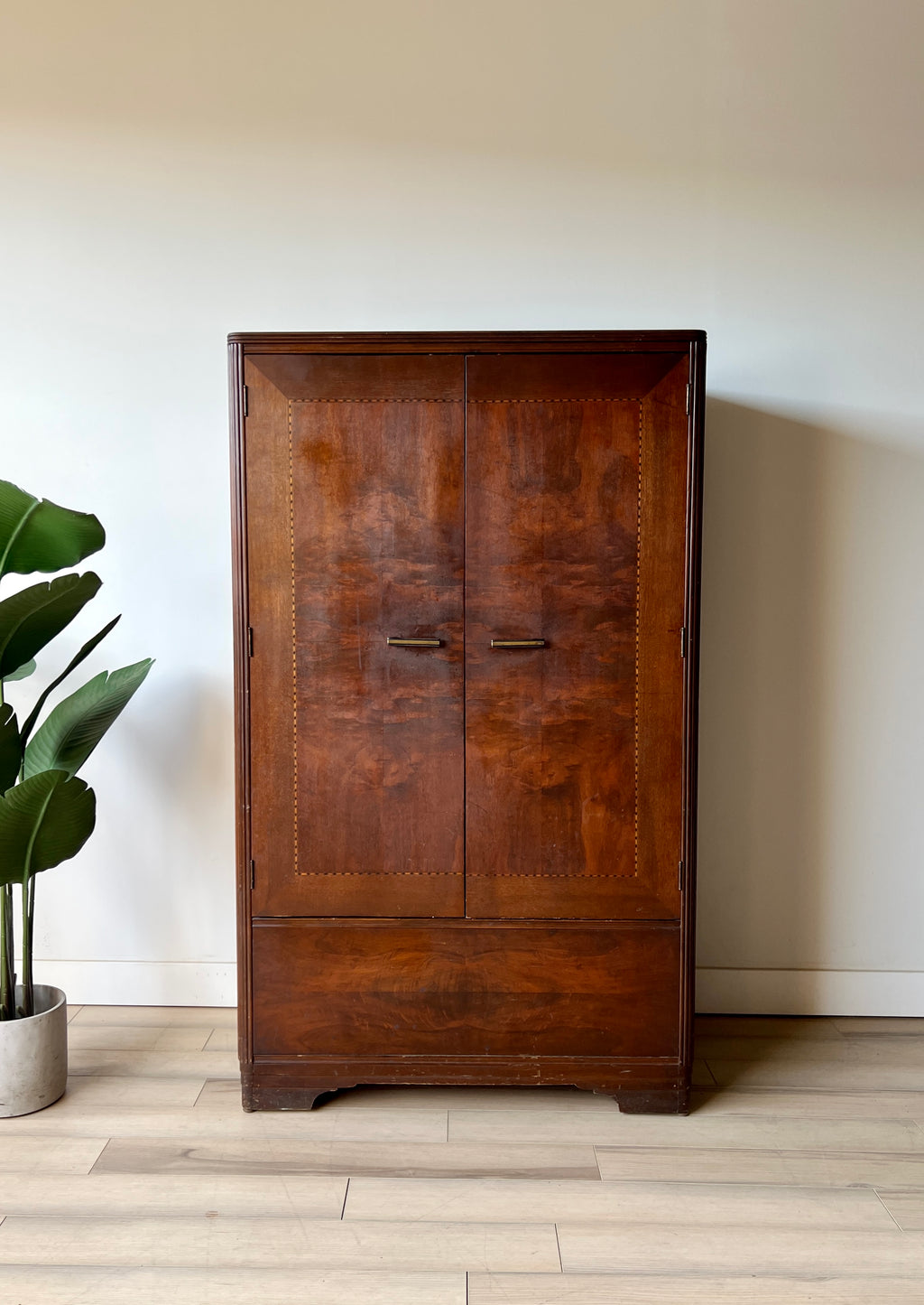 Vintage 1920s Wardrobe