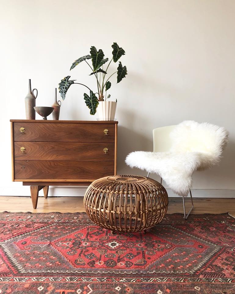 Mid-Century Chest of Drawers