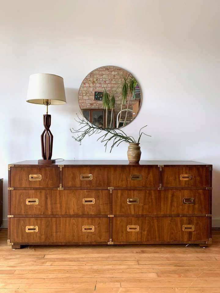 Campaign Dresser by Henredon – Home and Closet Vintage Campaign Dresser by Henredon – Home and Closet Vintage