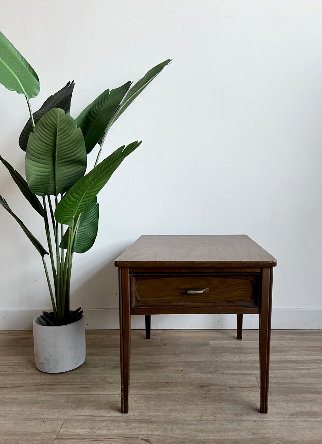 Vintage Mid Century Nightstand / End Table