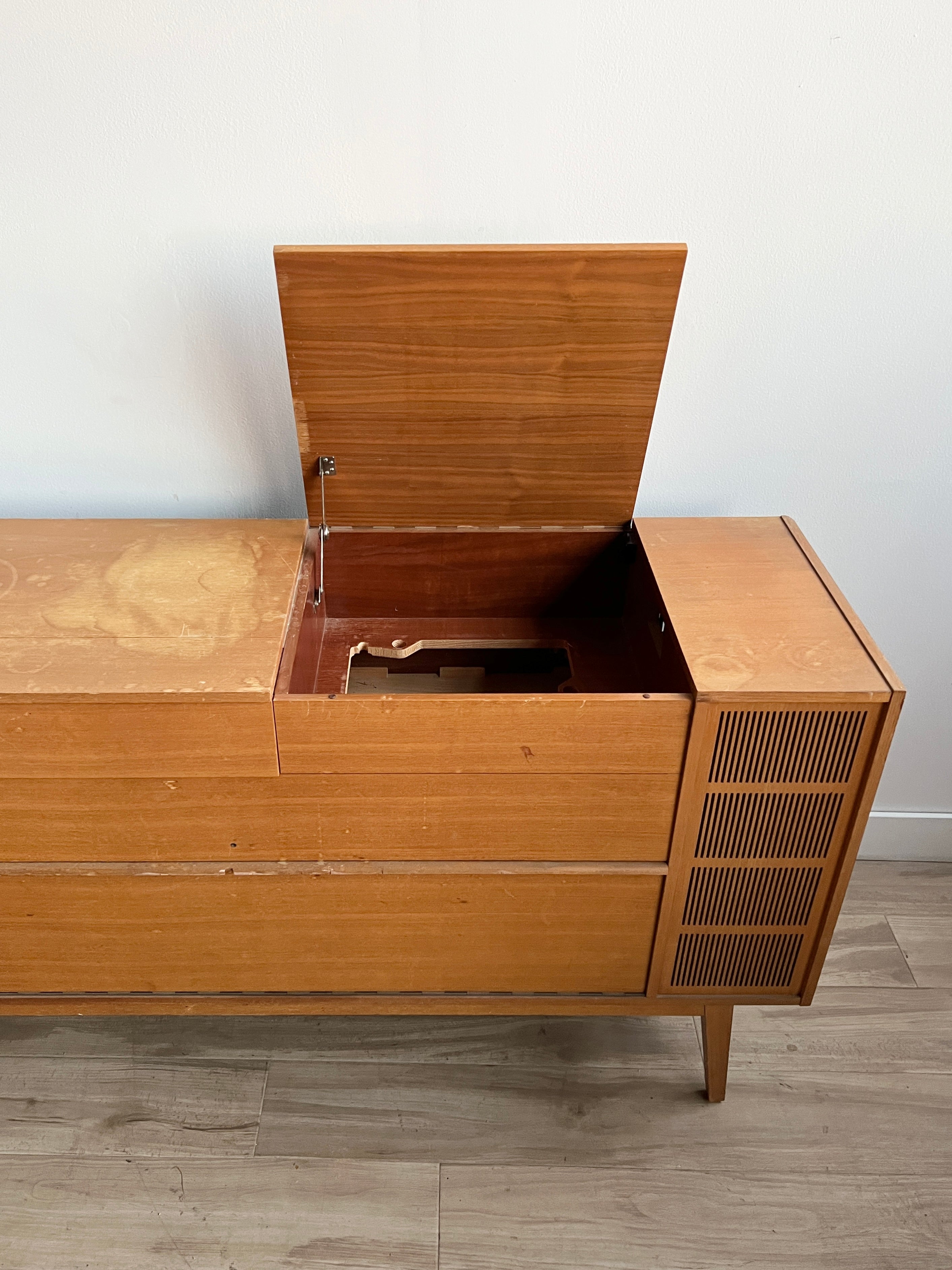 Project Vintage Mid Century Stereo Console