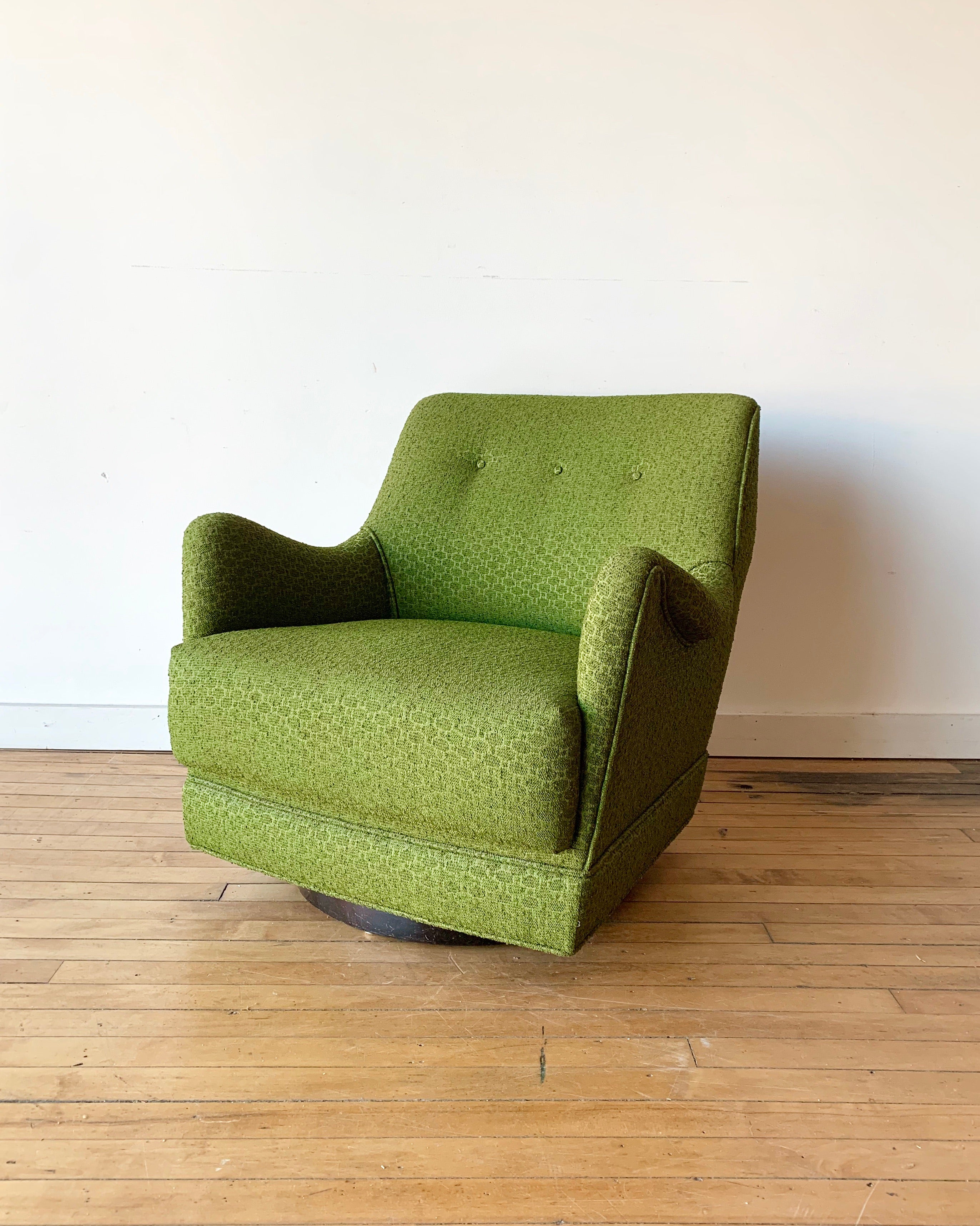 Vintage Swivel Chair in Green Home and Closet Vintage