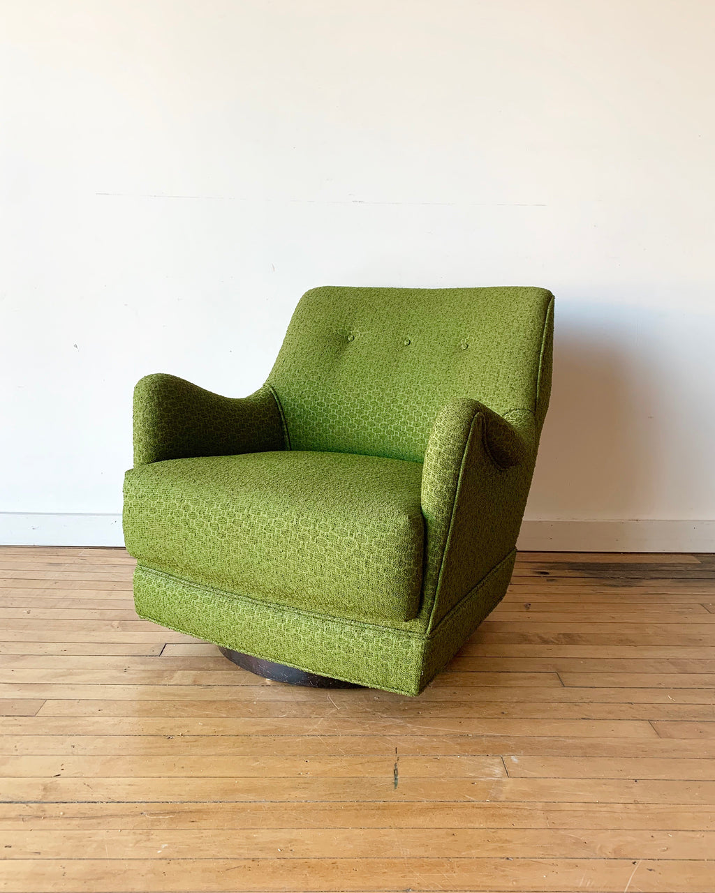 Vintage Swivel Chair in Green