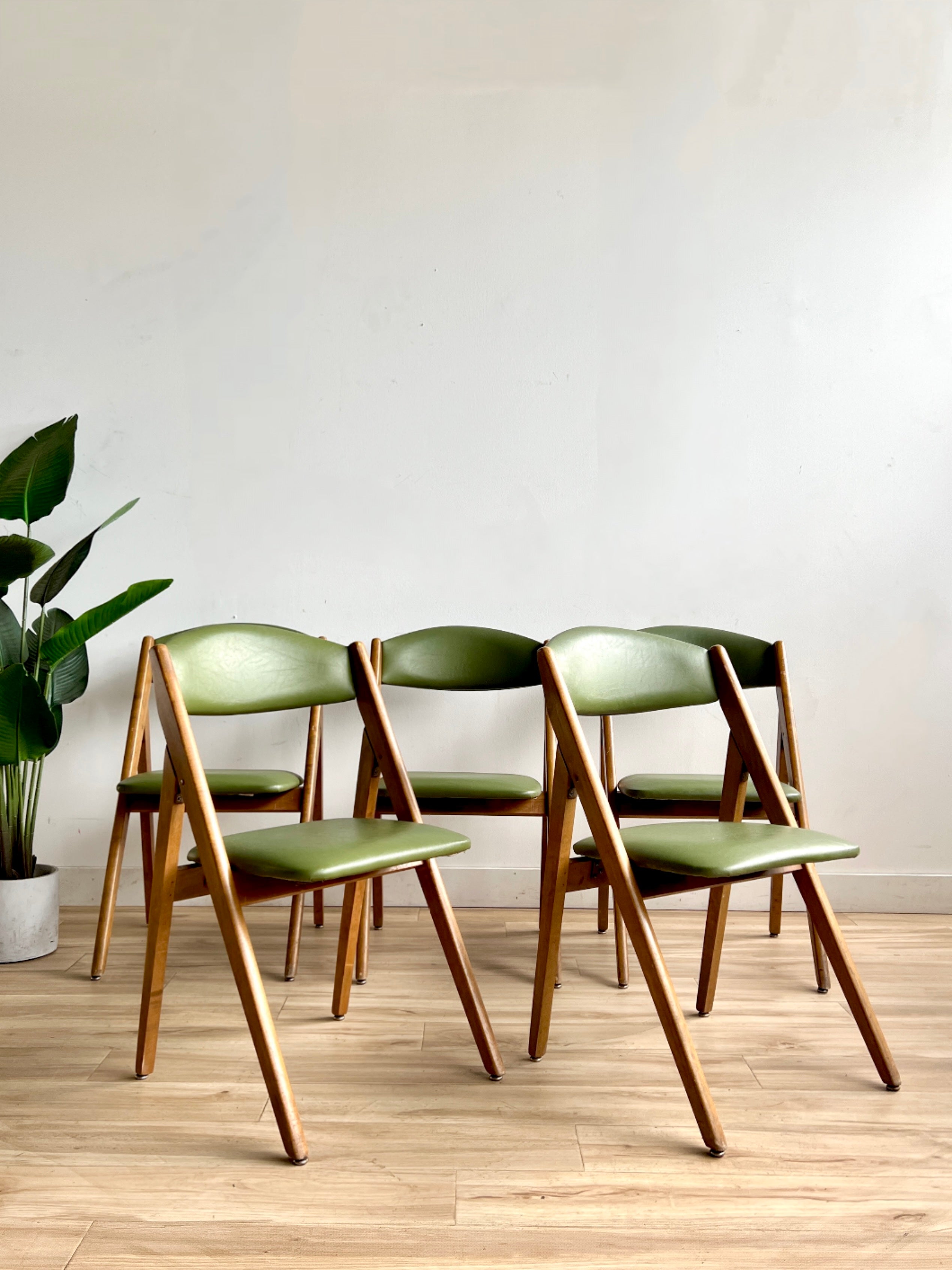 Set of Five Vintage Mid Century Dining Chairs