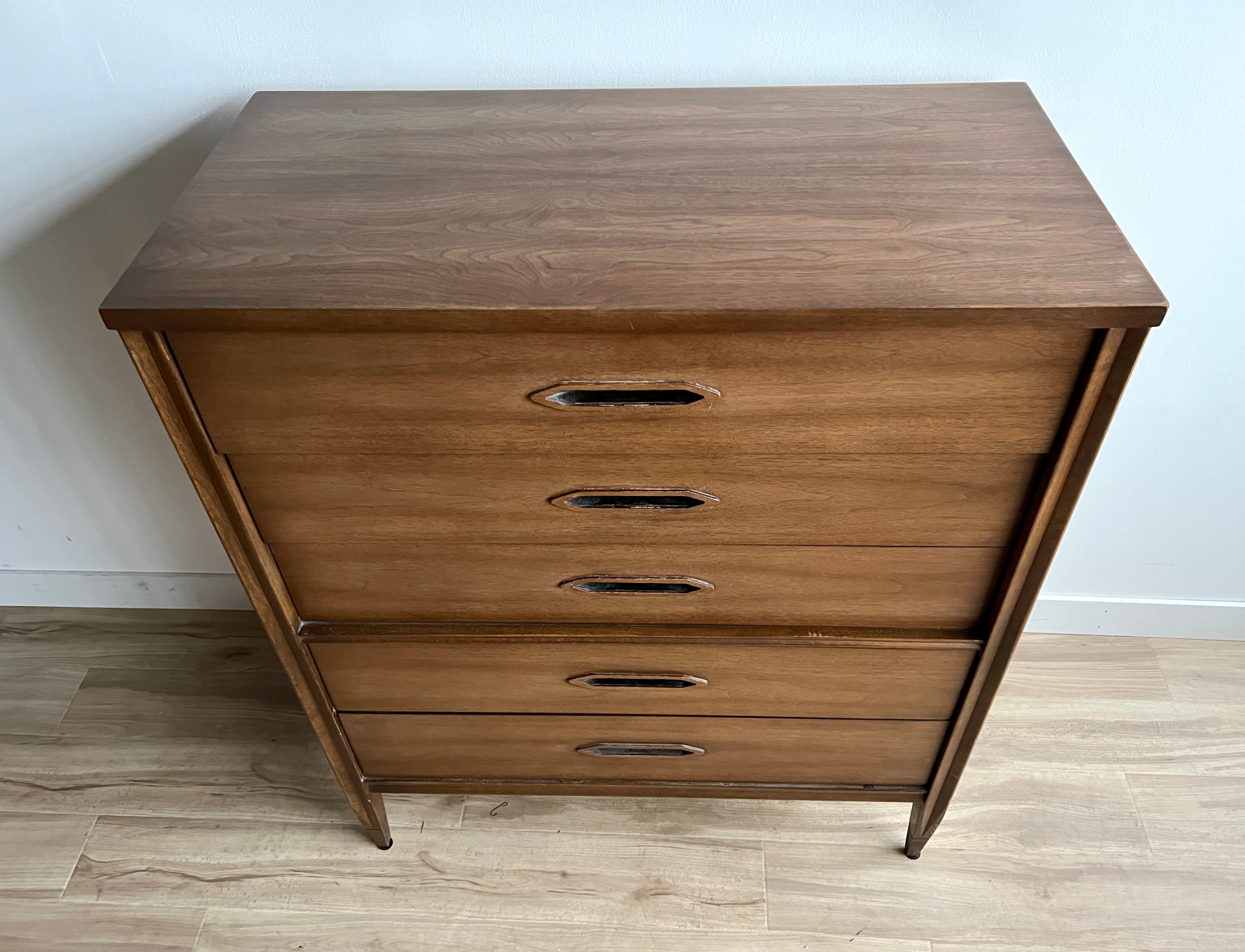 Vintage Mid Century Five Drawer Dresser