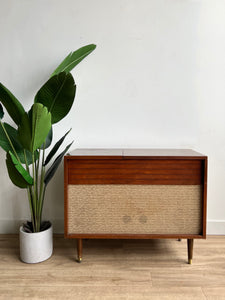 Project Mid Century Record Player Stereo