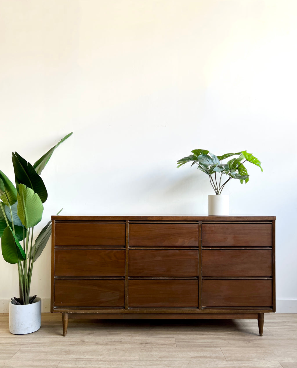 Vintage Mid Century Nine Drawer Dresser