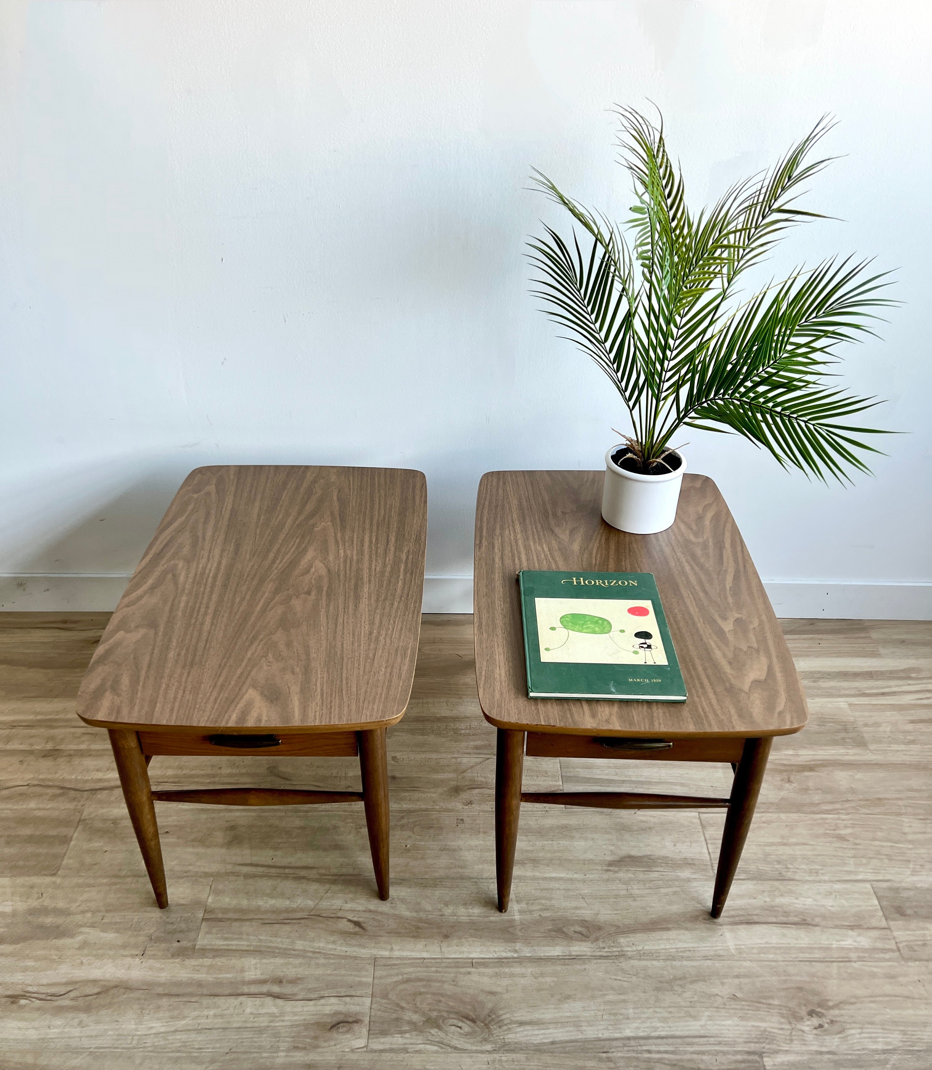 Pair of Mid Century End Tables / Nightstands