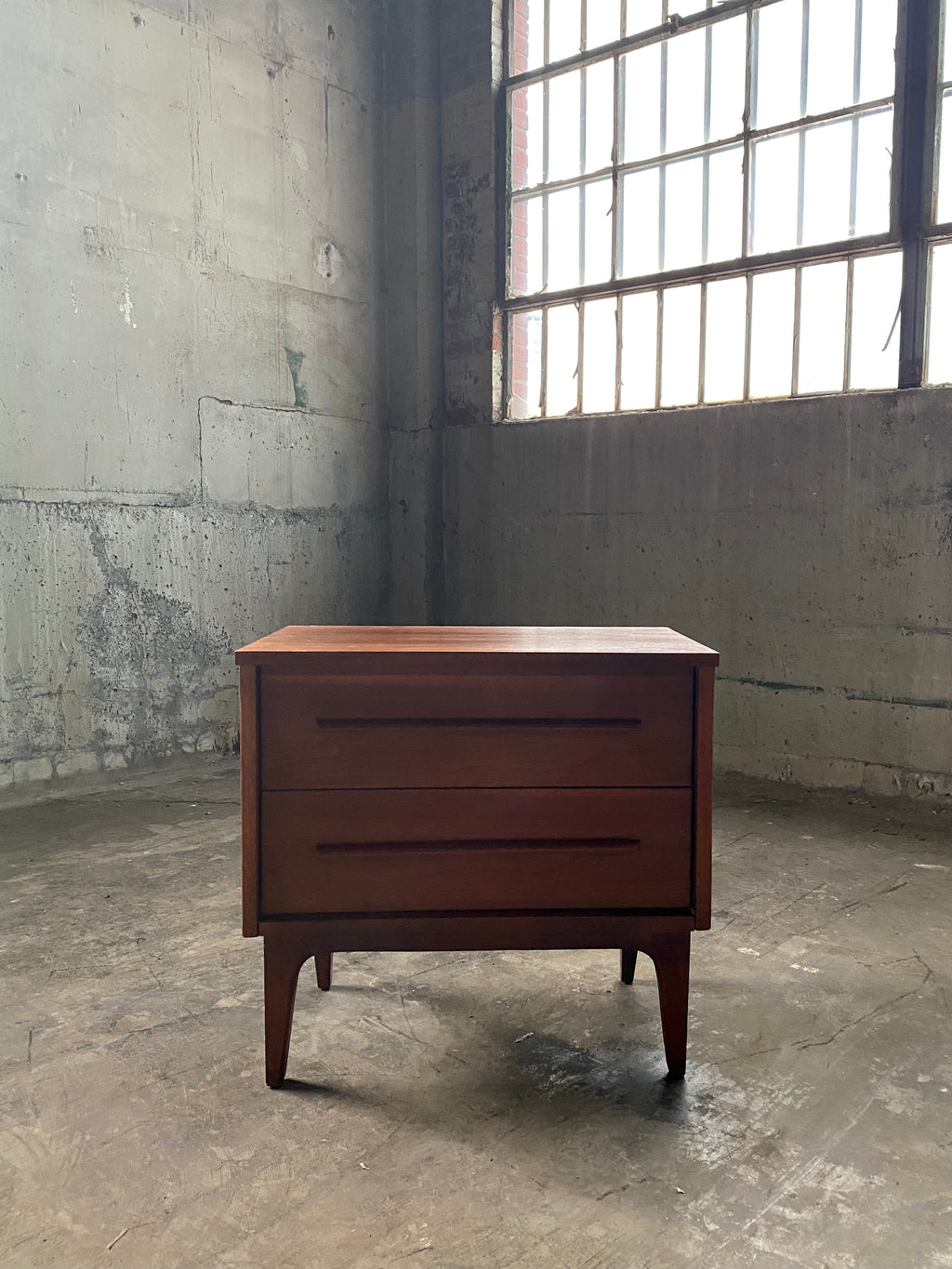 Vintage Mid-Century Nightstand End Table