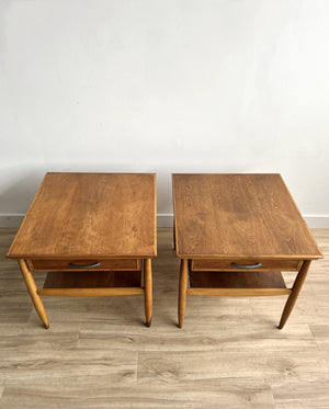 Pair of Vintage Mid Century End Tables / Nightstands
