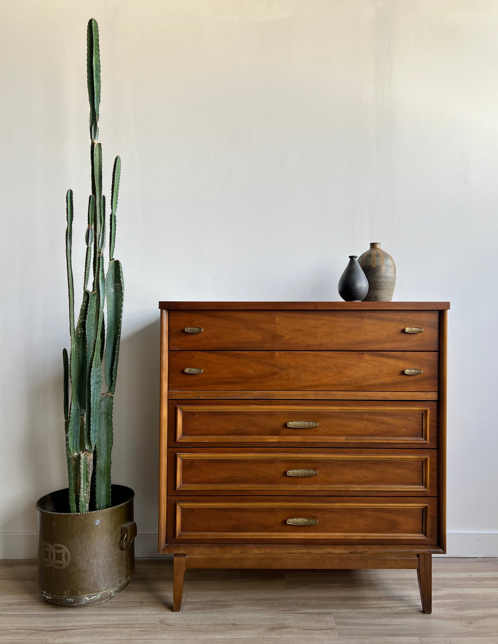 Vintage Mid Century Tall Broyhill Dresser