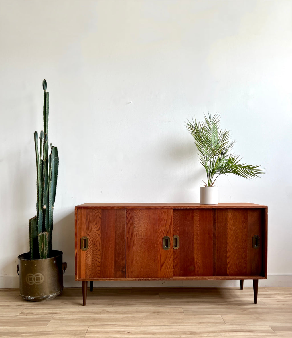 Vintage Mid Century Credenza / Sideboard