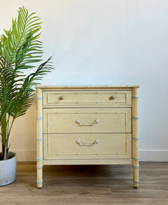 Vintage Thomasville Three Drawer Dresser – Home and Closet Vintage