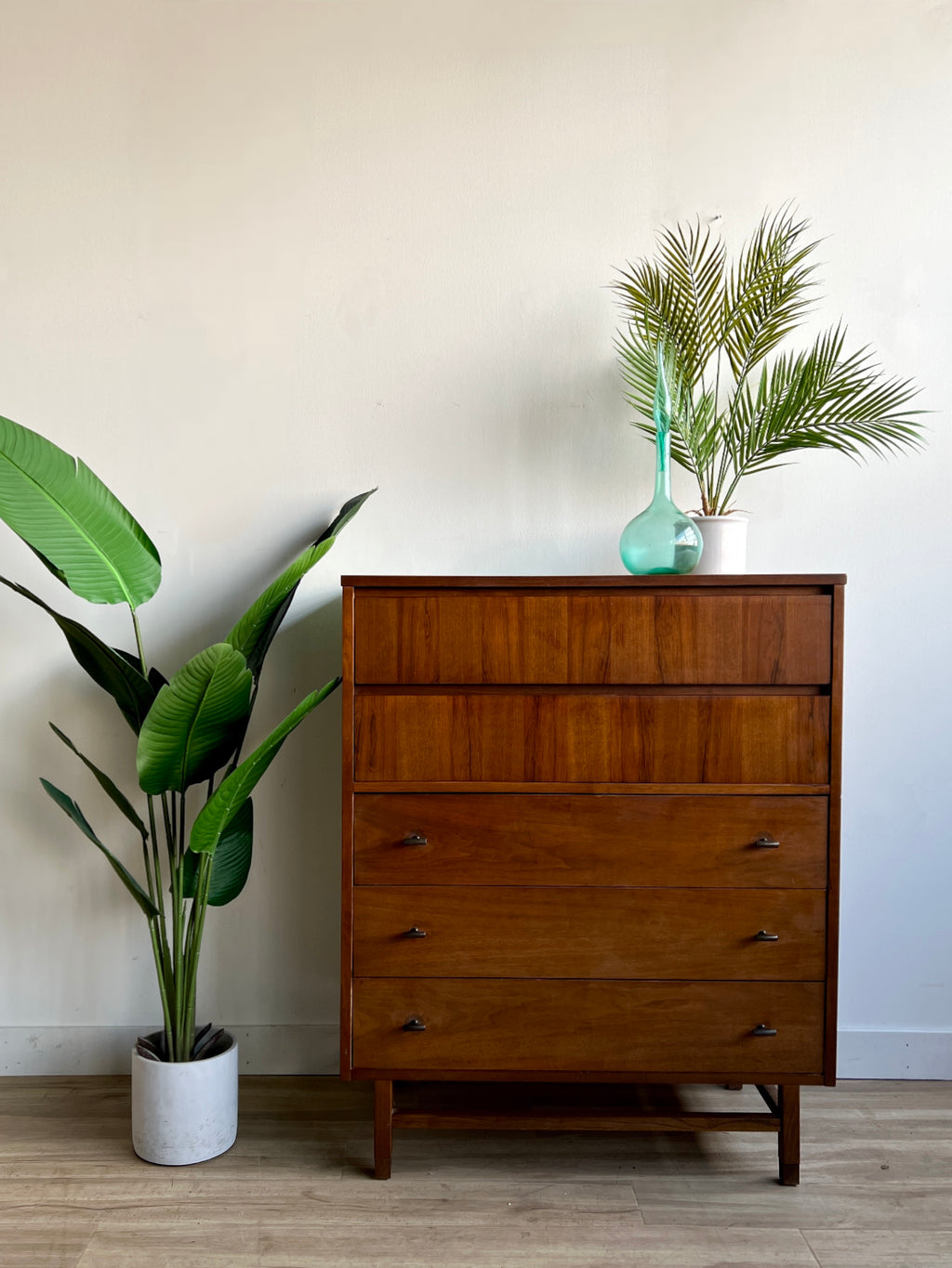 Vintage Mid Century Five Drawer Dresser by Stanley
