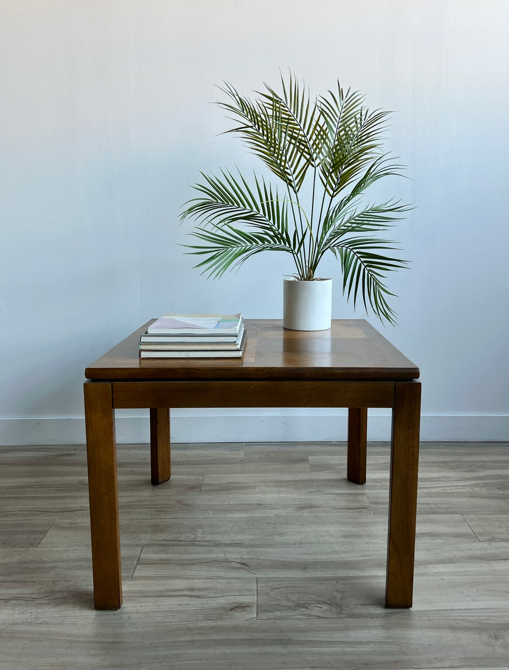 Vintage Lane Coffee Table / End Table