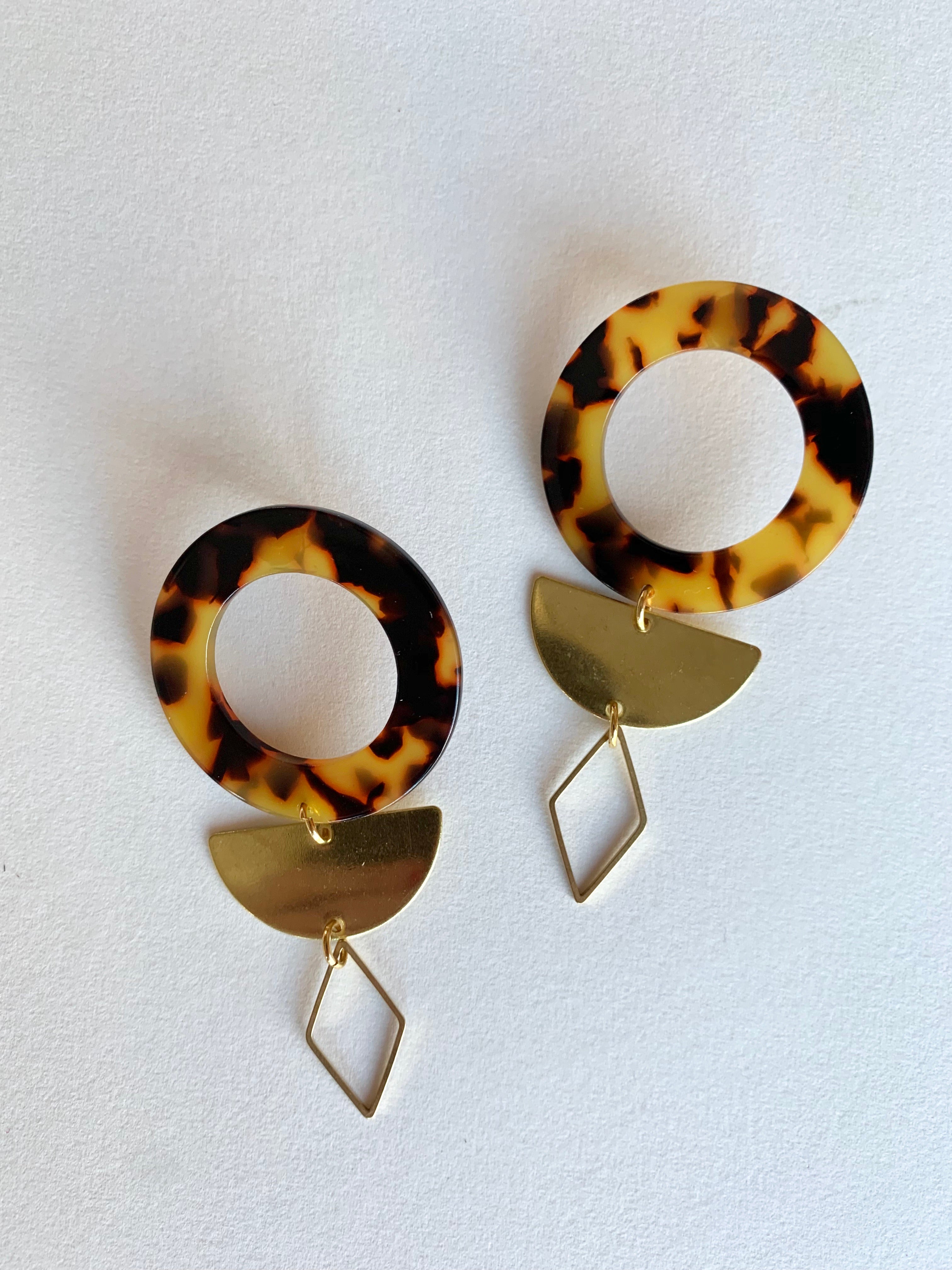 Large Acrylic Studs in Gold