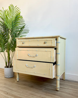 Vintage Thomasville Three Drawer Dresser – Home and Closet Vintage Vintage Thomasville Three Drawer Dresser – Home and Closet Vintage