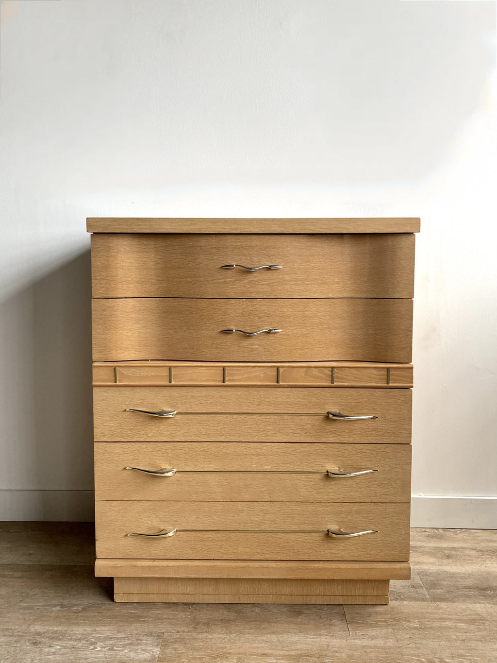 Vintage Mid Century Blonde Dresser