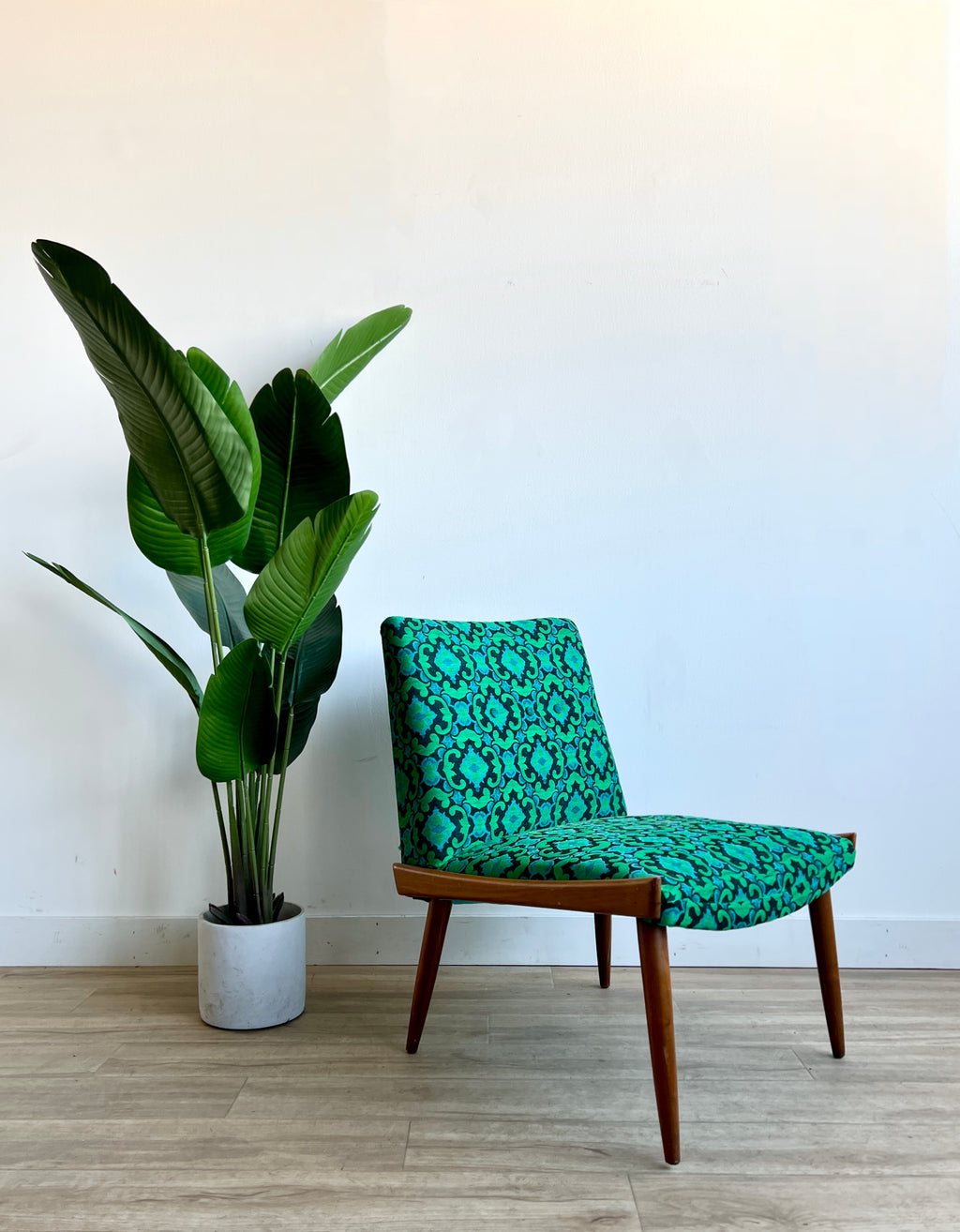 Vintage Mid Century Lounge Chair