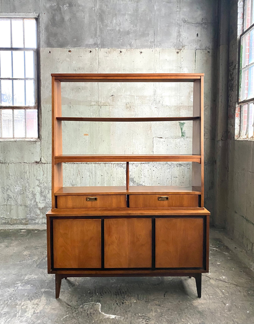 Mid-Century Hutch/Shelving Unit
