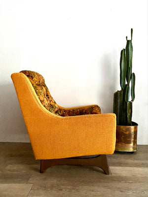 Vintage a Lounge Chair