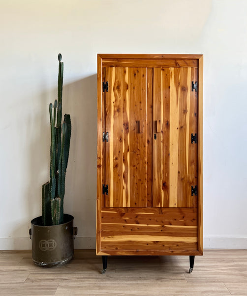 Vintage Cedar Wardrobe – Home and Closet Vintage