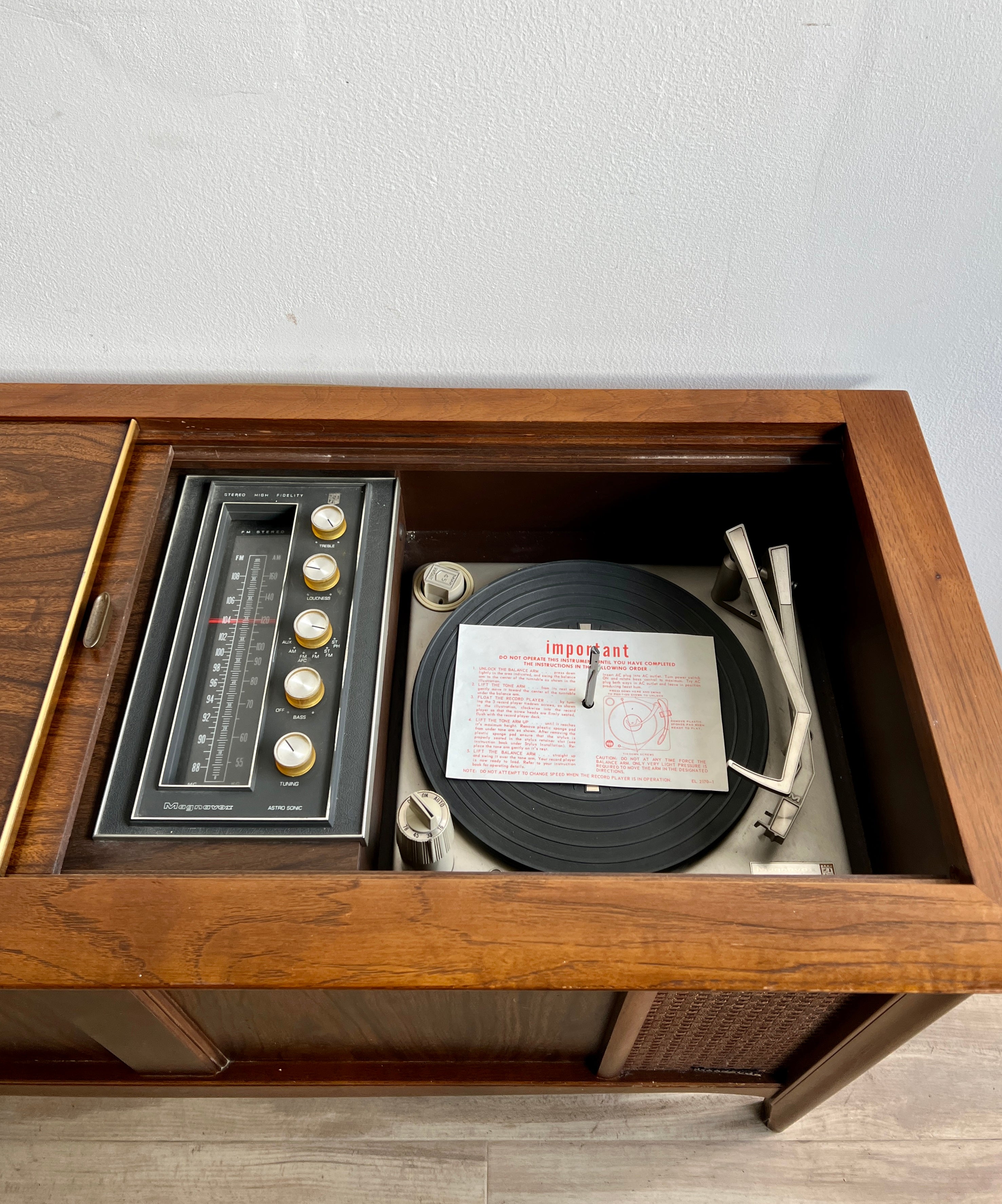 Vintage Mid Century Stereo Console Record Player