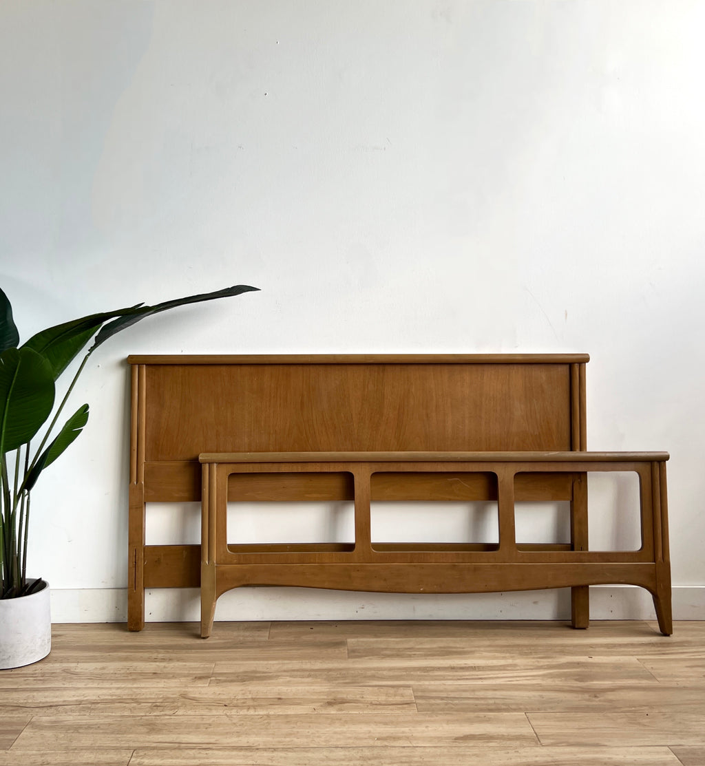 Vintage Mid Century Full / Queen Headboard & Bedframe