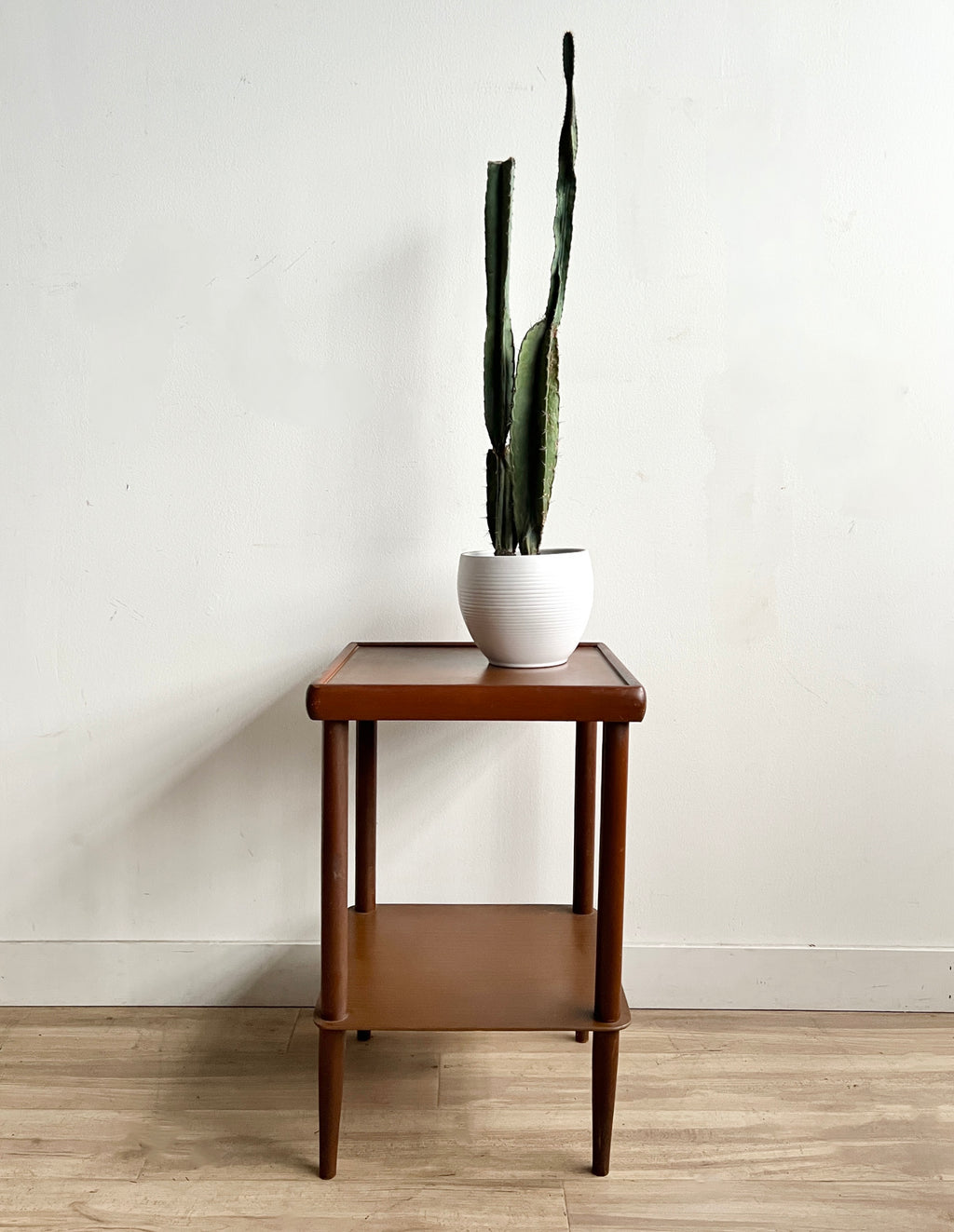 Vintage Mid Century Nightstand / End Table