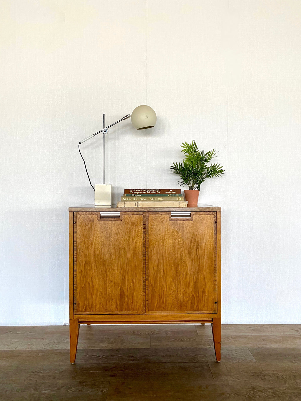 Mid Century Sideboard / Bar / Stereo Stand