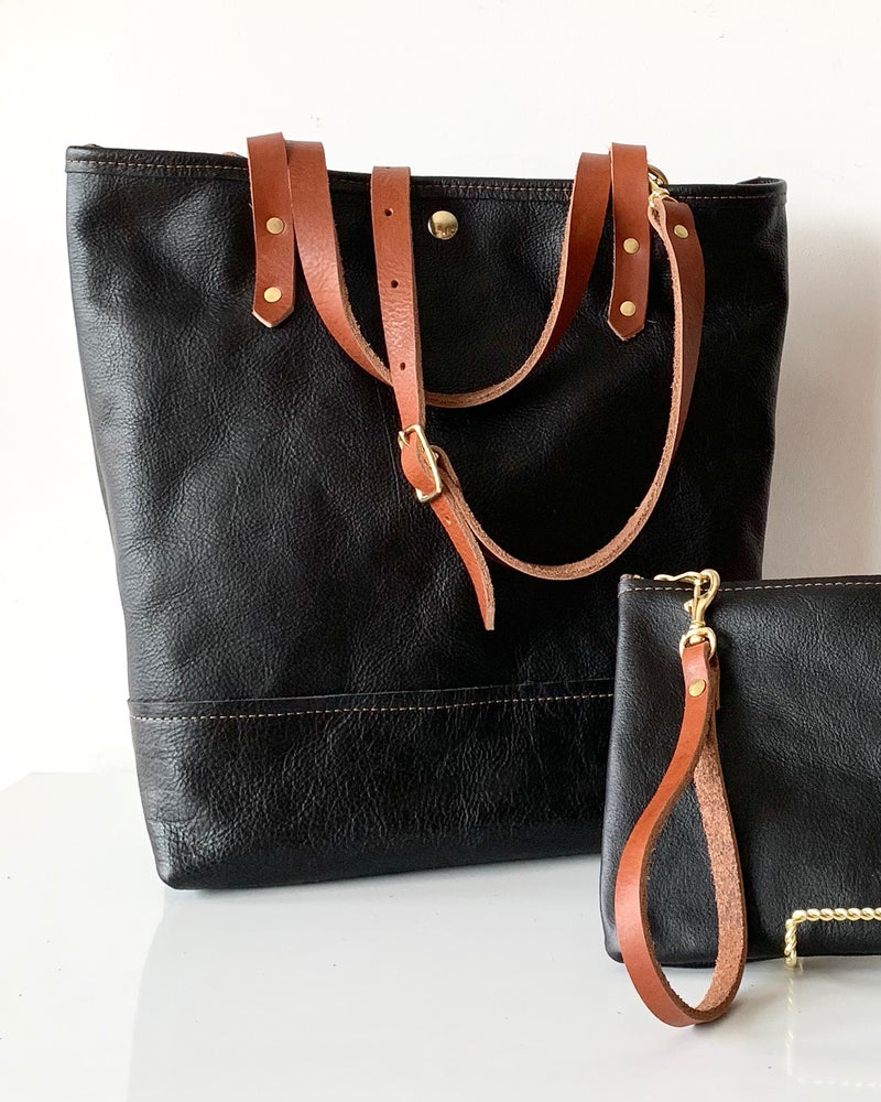 The Linda Tote in Leather